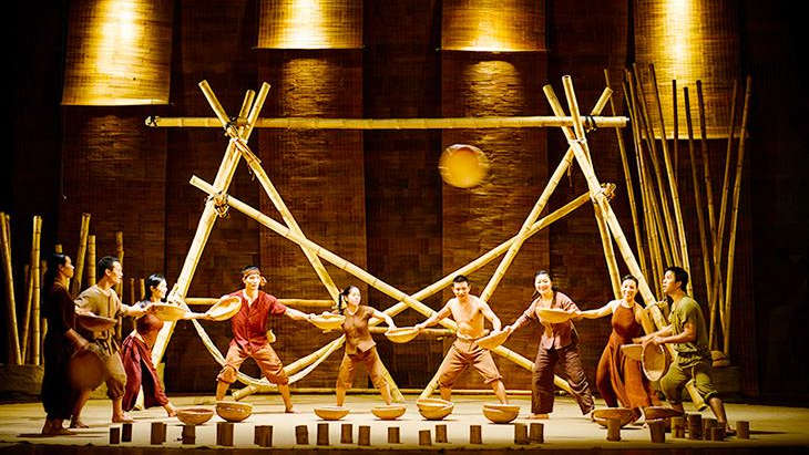 A O Show - One of the best shows that you must experience in Saigon