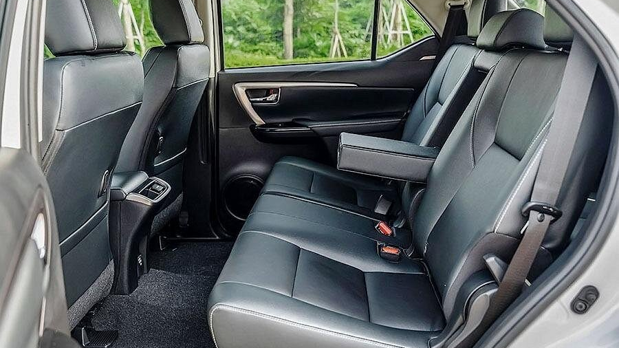 Transfer Serivce By Car In Ho Chi Minh City