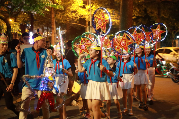 lantern parade