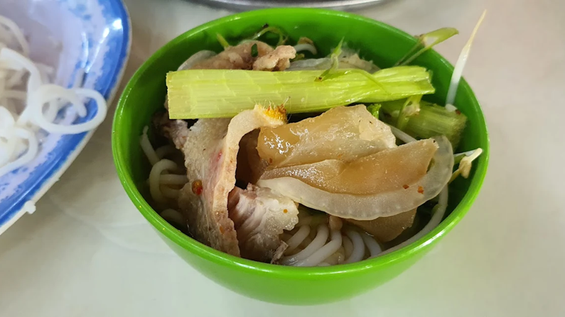 Experience The Most Popular Beef Hotpot in Saigon